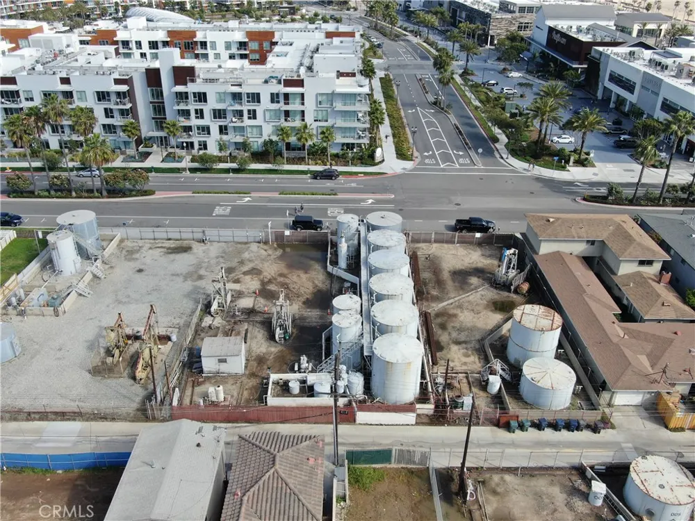 219 1st Street Huntington Beach, CA 92648