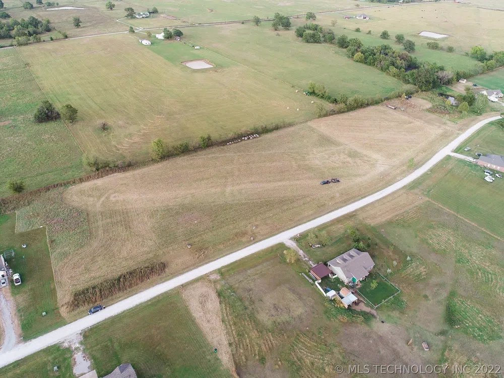 398300 W 3230 DRIVE Ramona, OK 74061