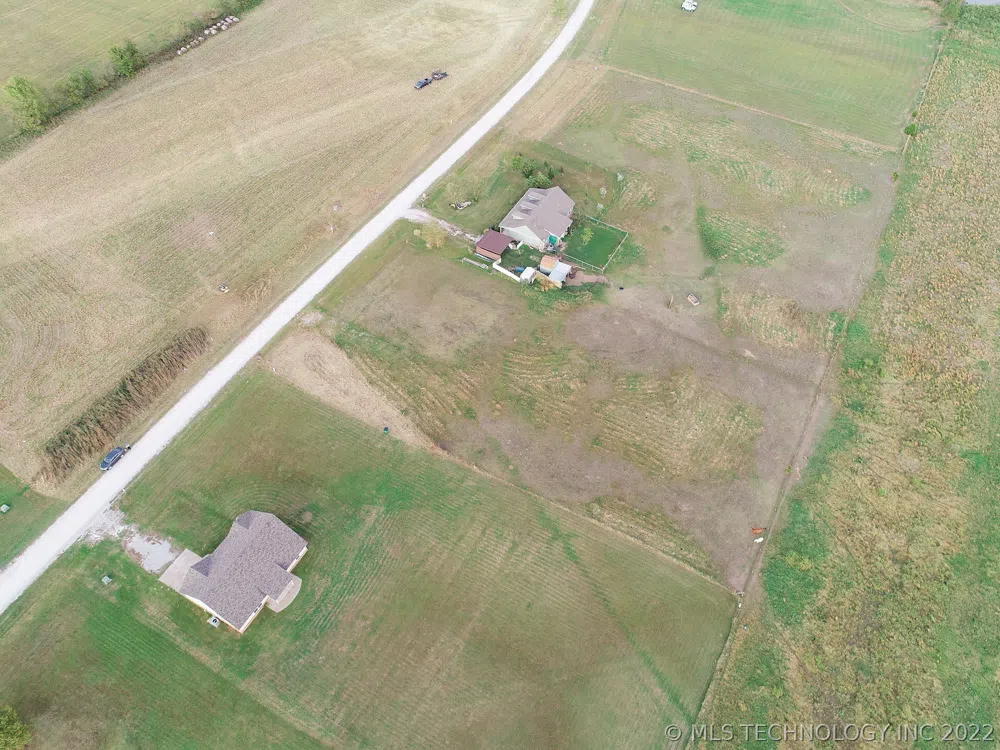 398300 W 3230 DRIVE Ramona, OK 74061