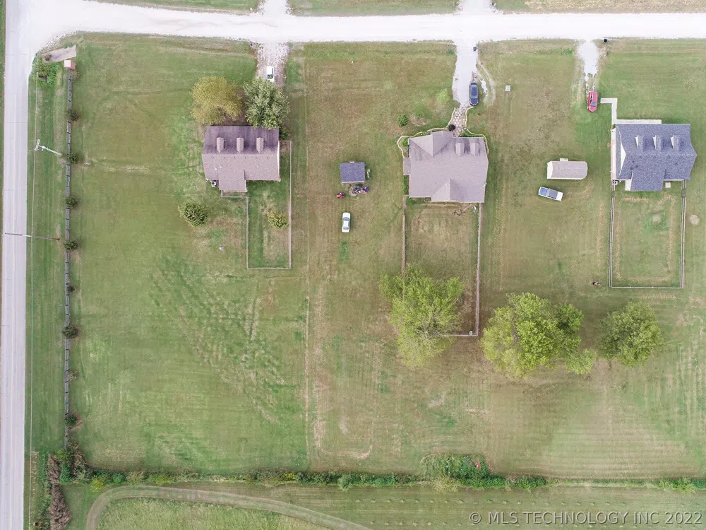 398300 W 3230 DRIVE Ramona, OK 74061