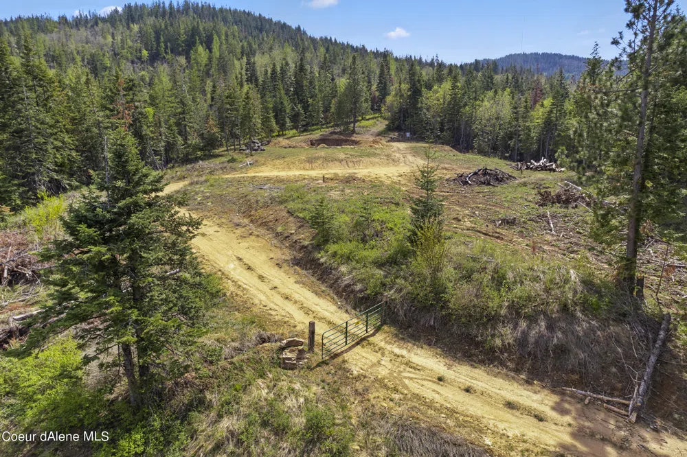 3193 S Mellick Road Post Falls, ID 83854