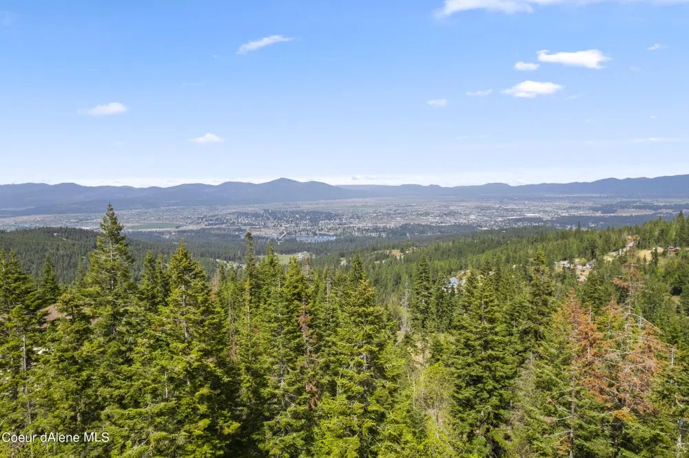3193 S Mellick Road Post Falls, ID 83854