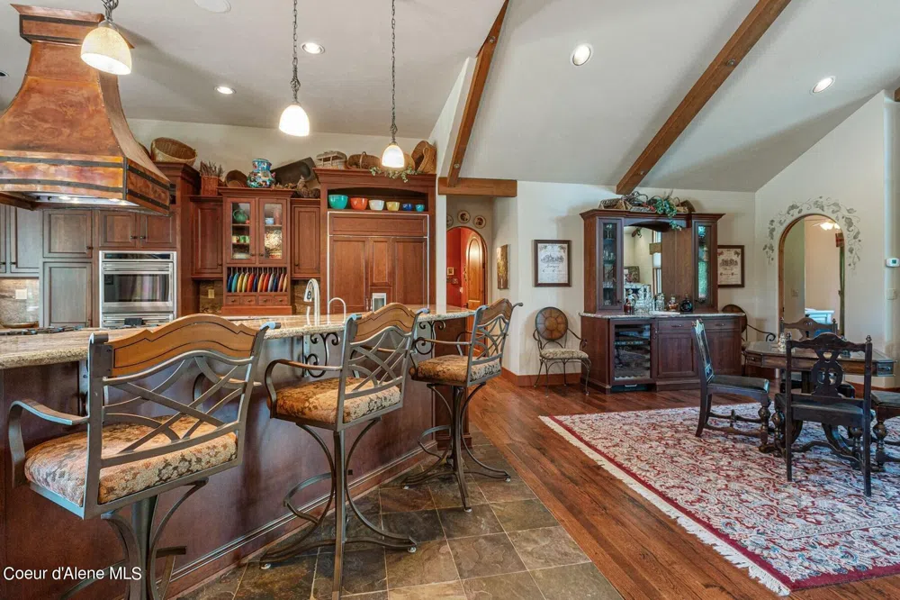 526 Roop Road Cocolalla, ID 83813