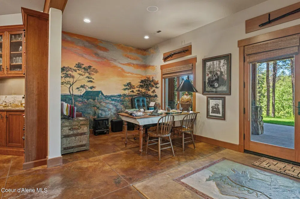 526 Roop Road Cocolalla, ID 83813