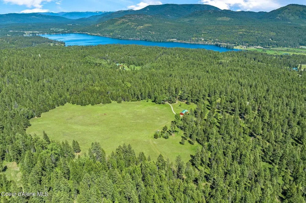 526 Roop Road Cocolalla, ID 83813