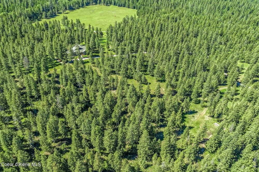 526 Roop Road Cocolalla, ID 83813