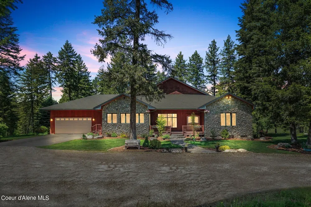526 Roop Road Cocolalla, ID 83813