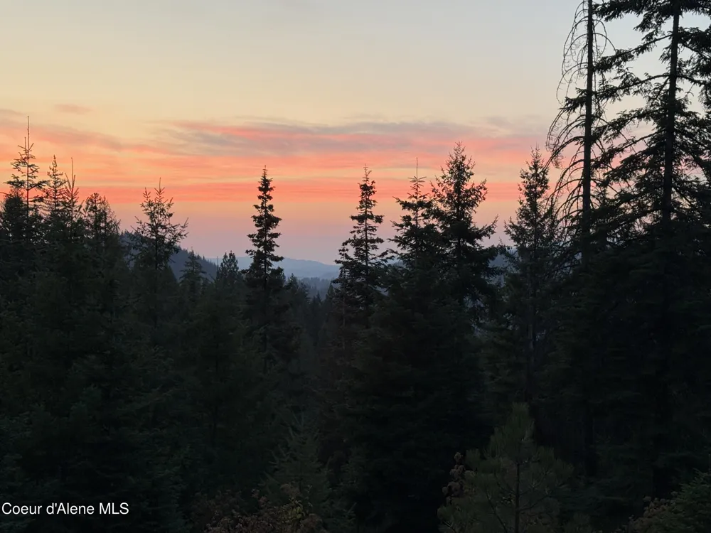 10 Kingston Way Kingston, ID 83839