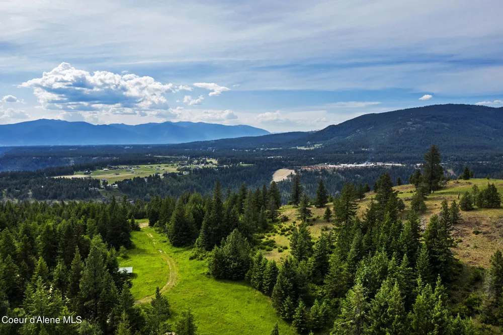 139 Two Tail Road Bonners Ferry, ID 83805