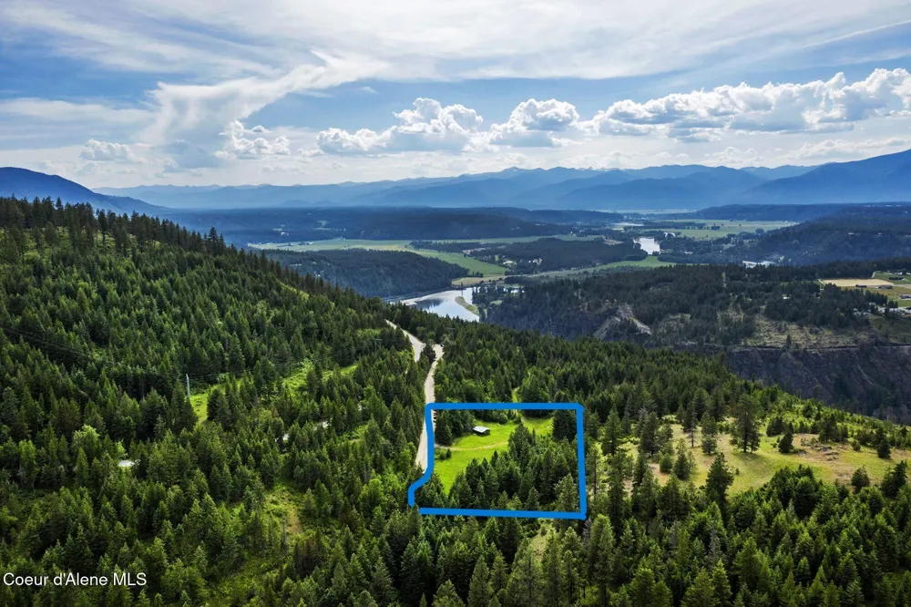 139 Two Tail Road Bonners Ferry, ID 83805