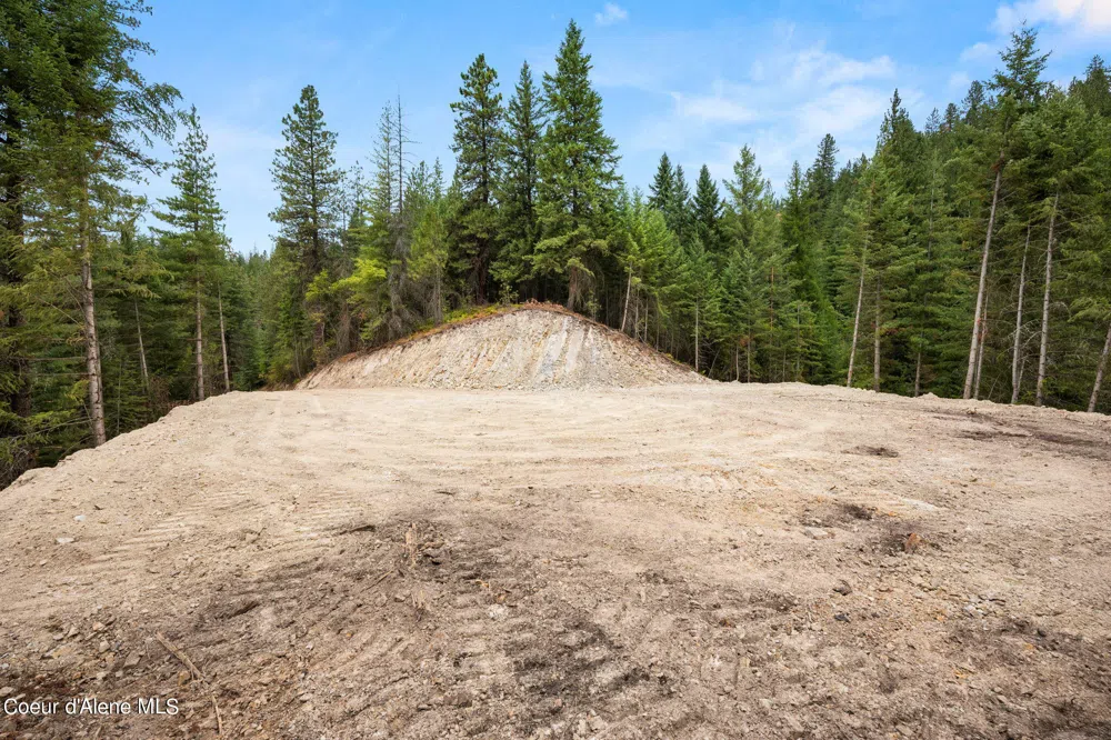 872 South Fork Ridge Road Smelterville, ID 83868