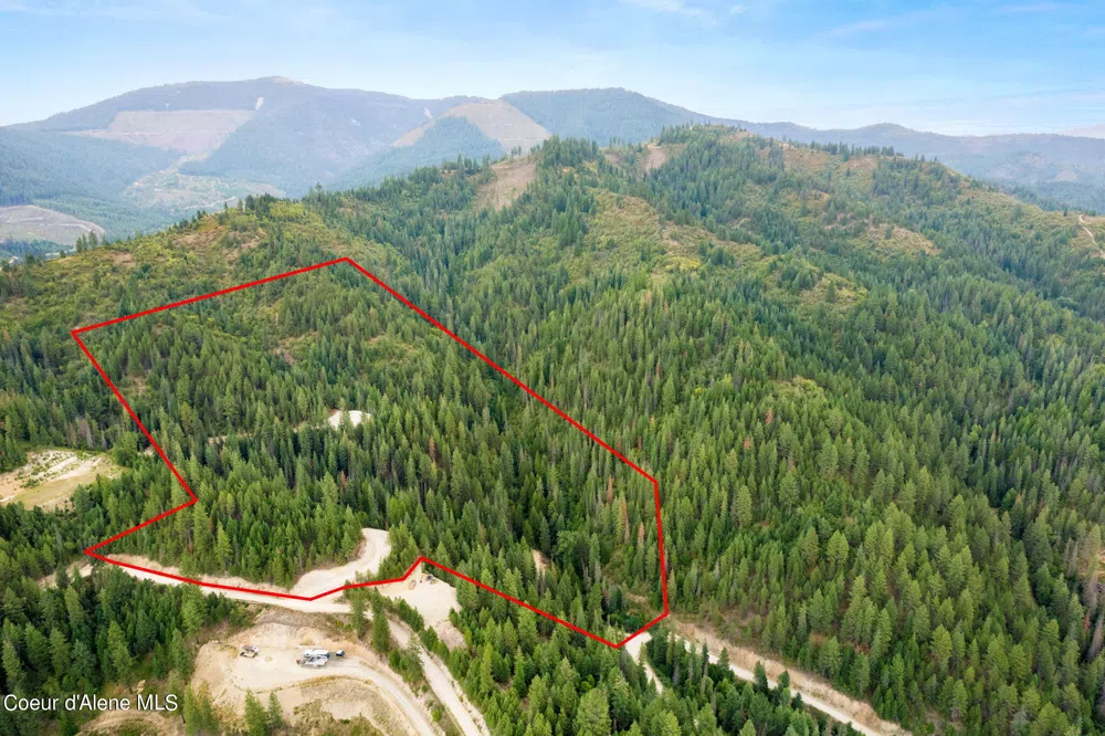872 South Fork Ridge Road Smelterville, ID 83868