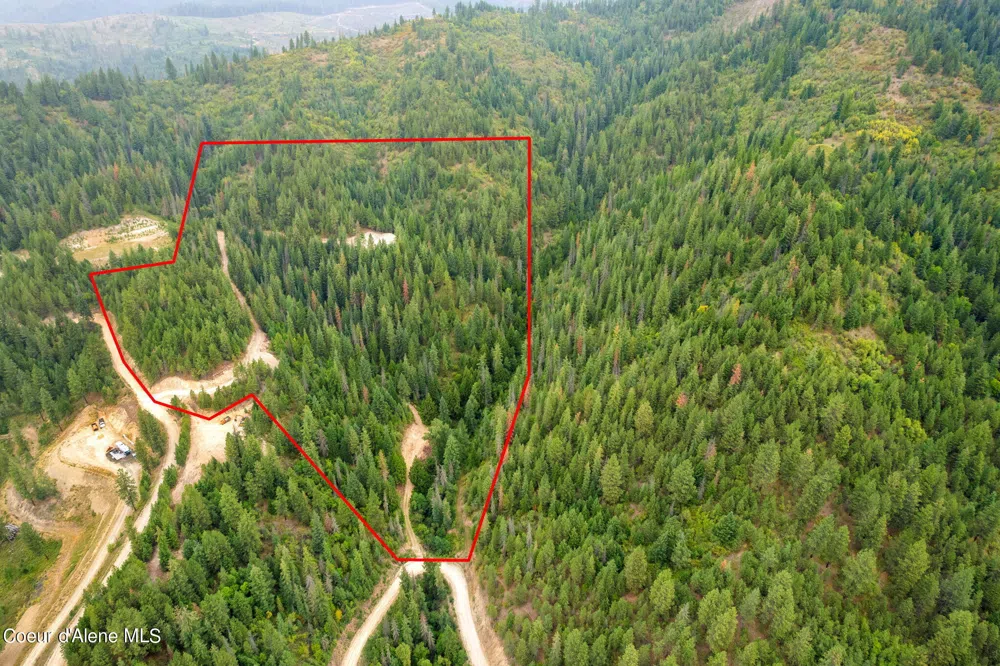 872 South Fork Ridge Road Smelterville, ID 83868