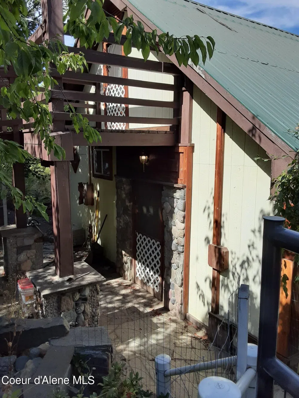 2212 Ora Avenue St. Maries, ID 83861