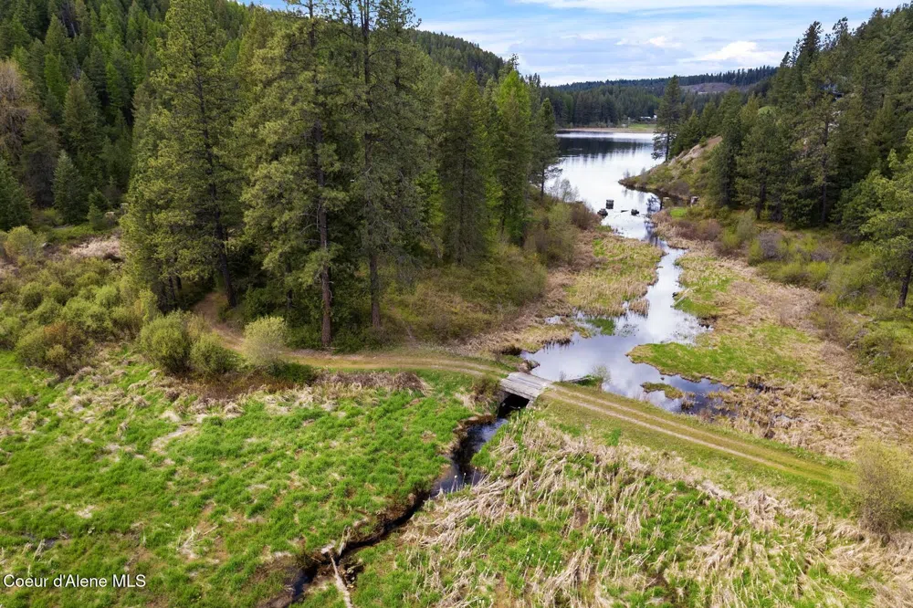1438 Granite Loop Athol, ID 83801
