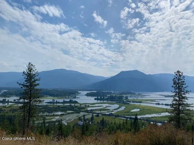 Lot A Highway 200 Hope, ID 83836