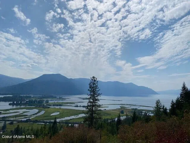 Lot I Highway 200 Hope, ID 83836