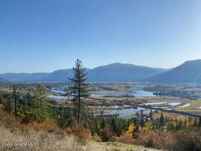 Lot I Highway 200 Hope, ID 83836