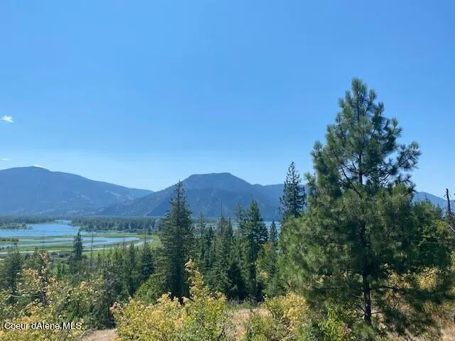 Lot H Highway 200 Hope, ID 83836