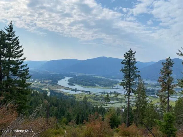 Lot E Highway 200 Hope, ID 83836