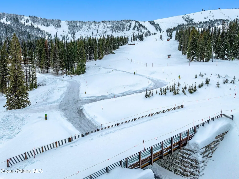 Crystal View L2 B5 Sandpoint, ID 83864