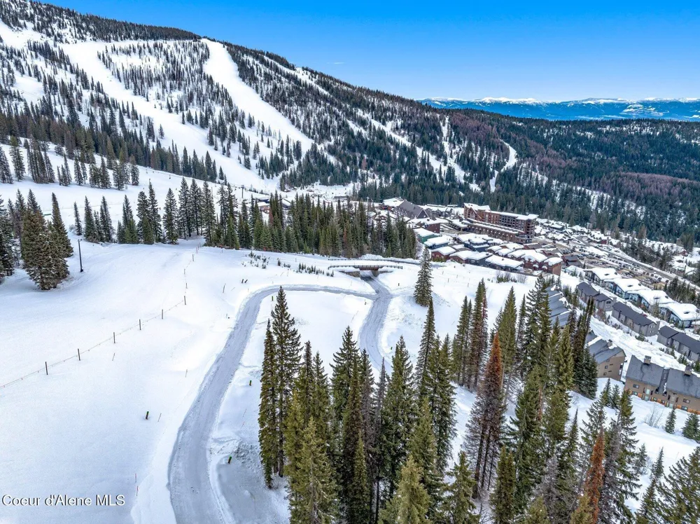 Crystal View L2 B5 Sandpoint, ID 83864