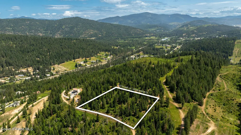 12 Kingston Way Kingston, ID 83839
