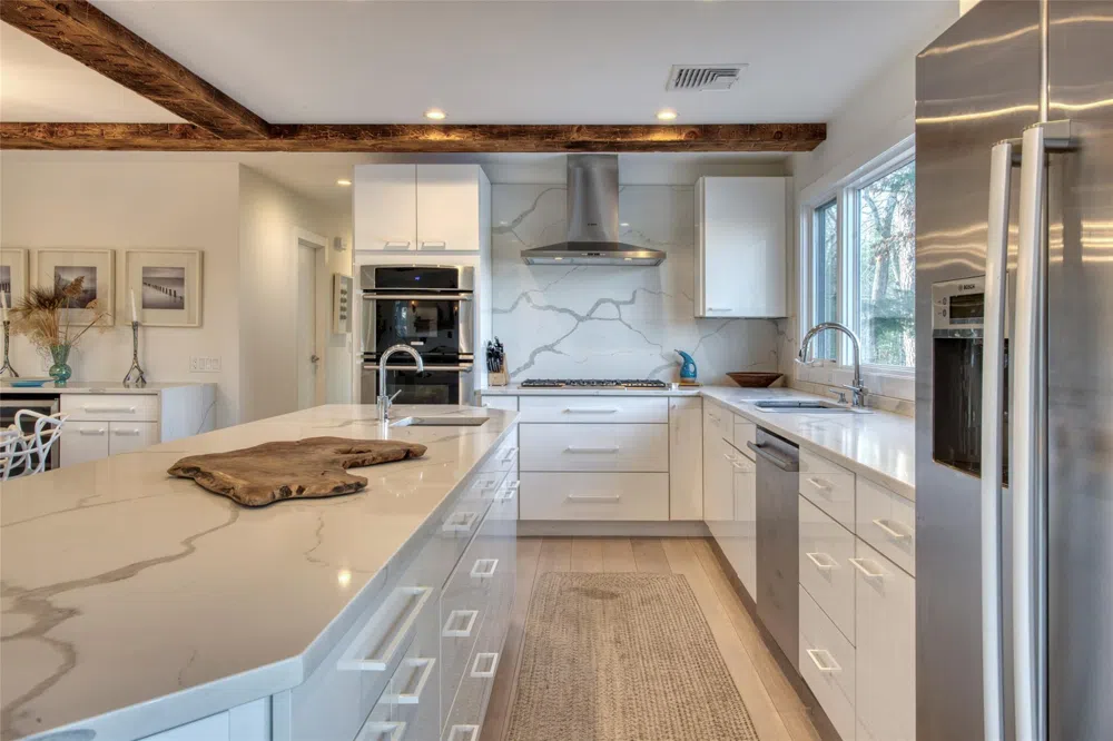 57 Big Fresh Pond Road Southampton, NY 11968