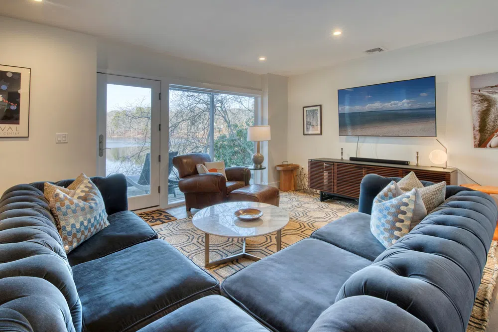 57 Big Fresh Pond Road Southampton, NY 11968