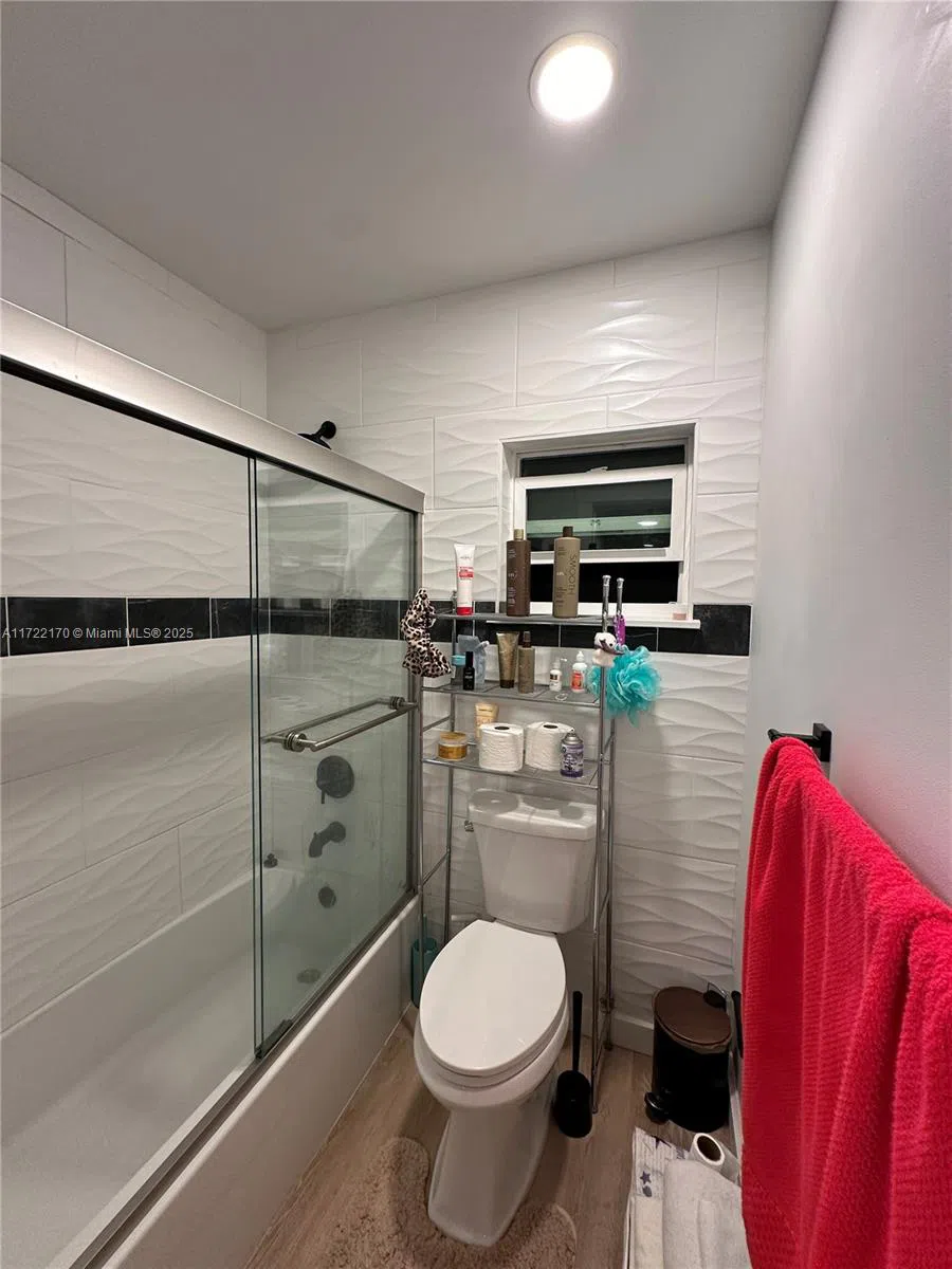 5100 SW 41st St #328 Pembroke Park, FL 33023