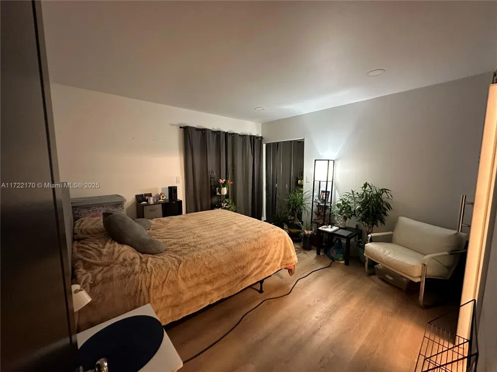 5100 SW 41st St #328 Pembroke Park, FL 33023