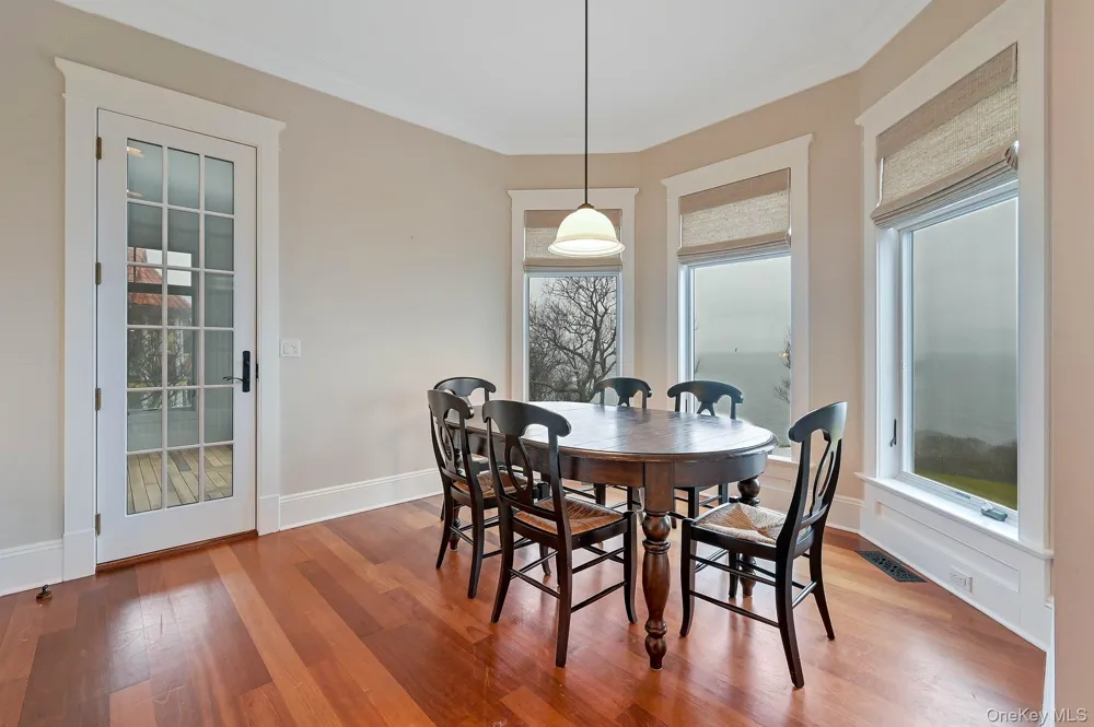 580 Lloyds Lane Mattituck, NY 11952