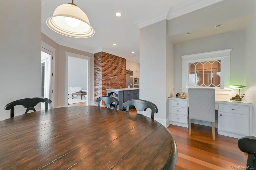 580 Lloyds Lane Mattituck, NY 11952