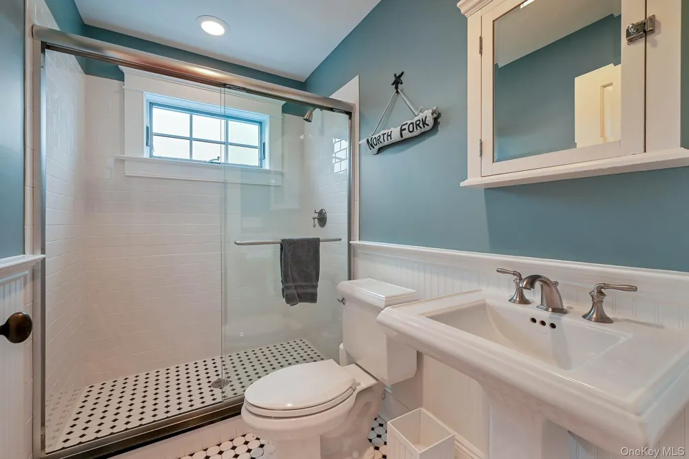 580 Lloyds Lane Mattituck, NY 11952