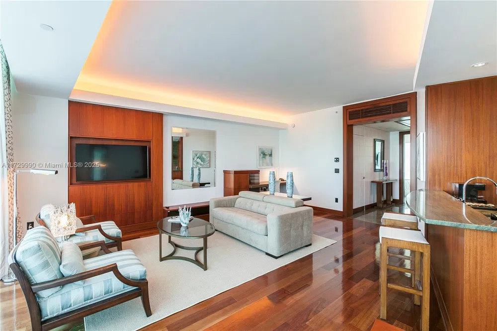 10295 Collins Ave #1613 Bal Harbour, FL 33154