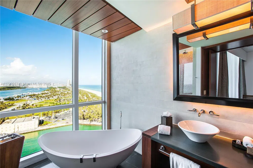 10295 Collins Ave #1612 Bal Harbour, FL 33154