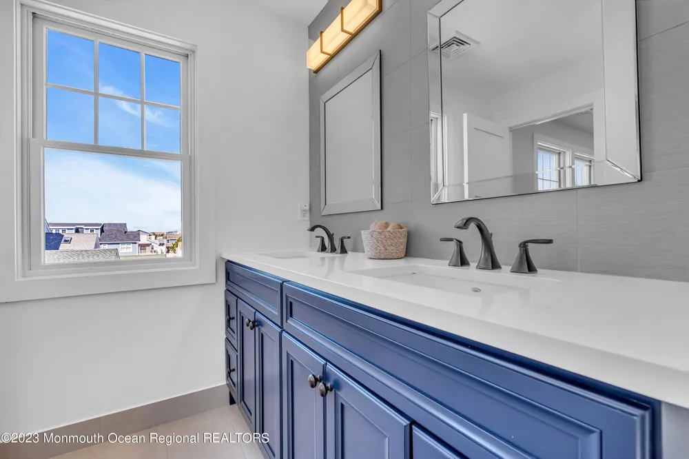1005 Ocean Avenue Seaside Park, NJ 08752