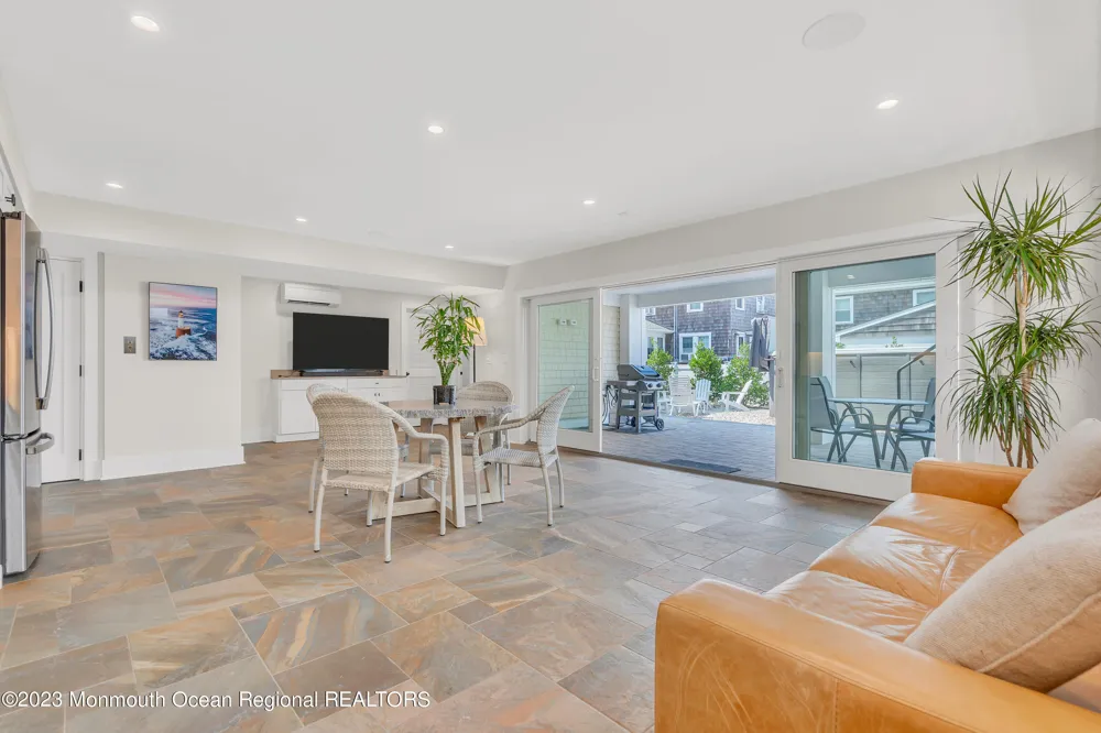1005 Ocean Avenue Seaside Park, NJ 08752
