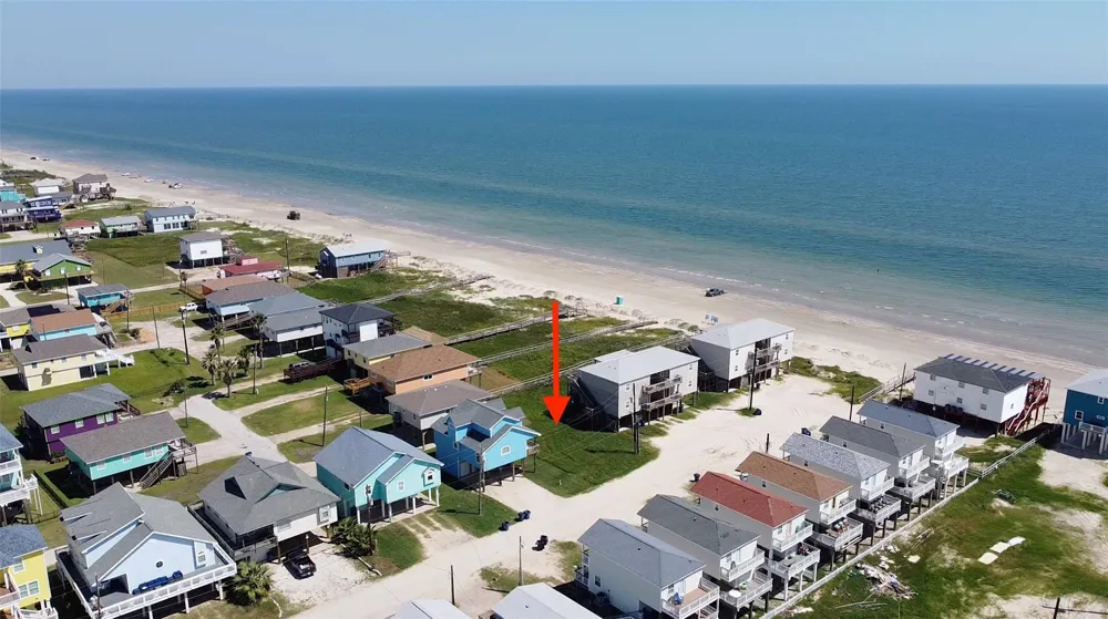 128 Howard Avenue Surfside Beach, TX 77541