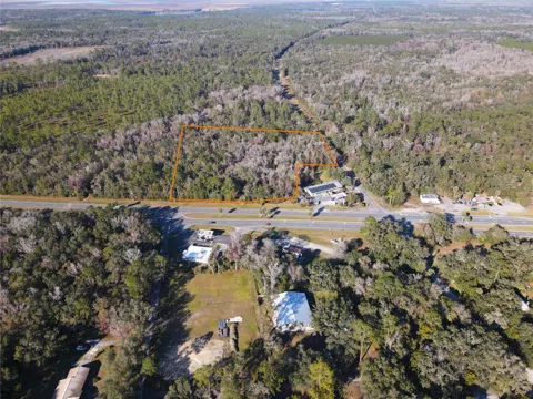 102 NE HIGHWAY 441