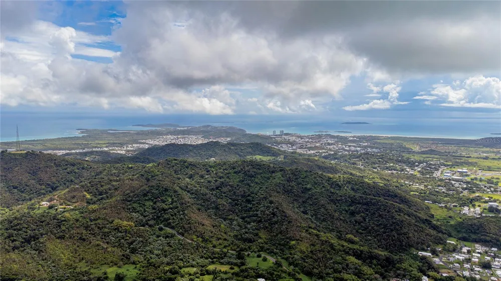 NARANJO WARD INT. PR 984 Fajardo, PR 00738