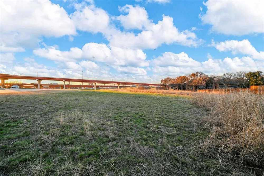 4420 Rainier Street Irving, TX 75062