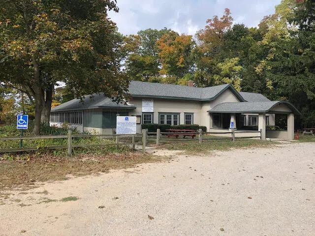 5848 Jackson Street Coloma, MI 49038