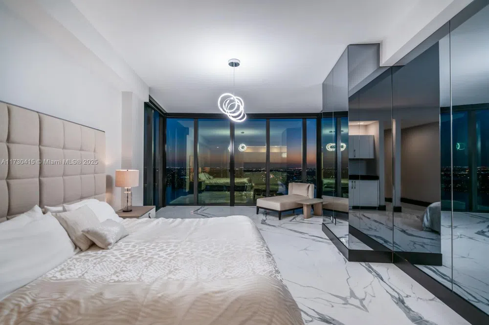 18555 Collins Ave #4203 Sunny Isles Beach, FL 33160