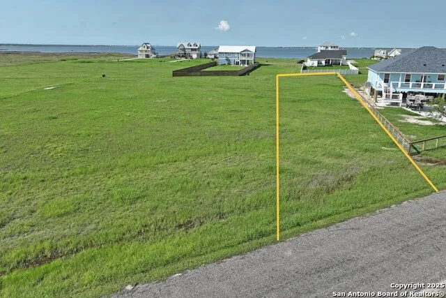 1510 cape velero Rockport, TX 78382