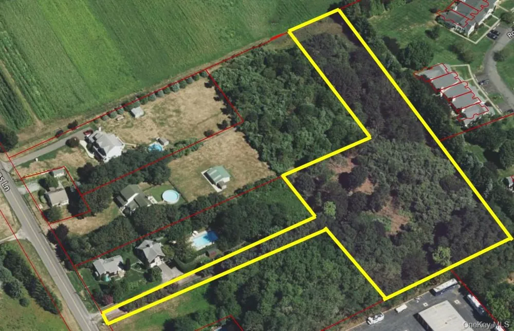 1350 Hortons Lane Southold, NY 11971