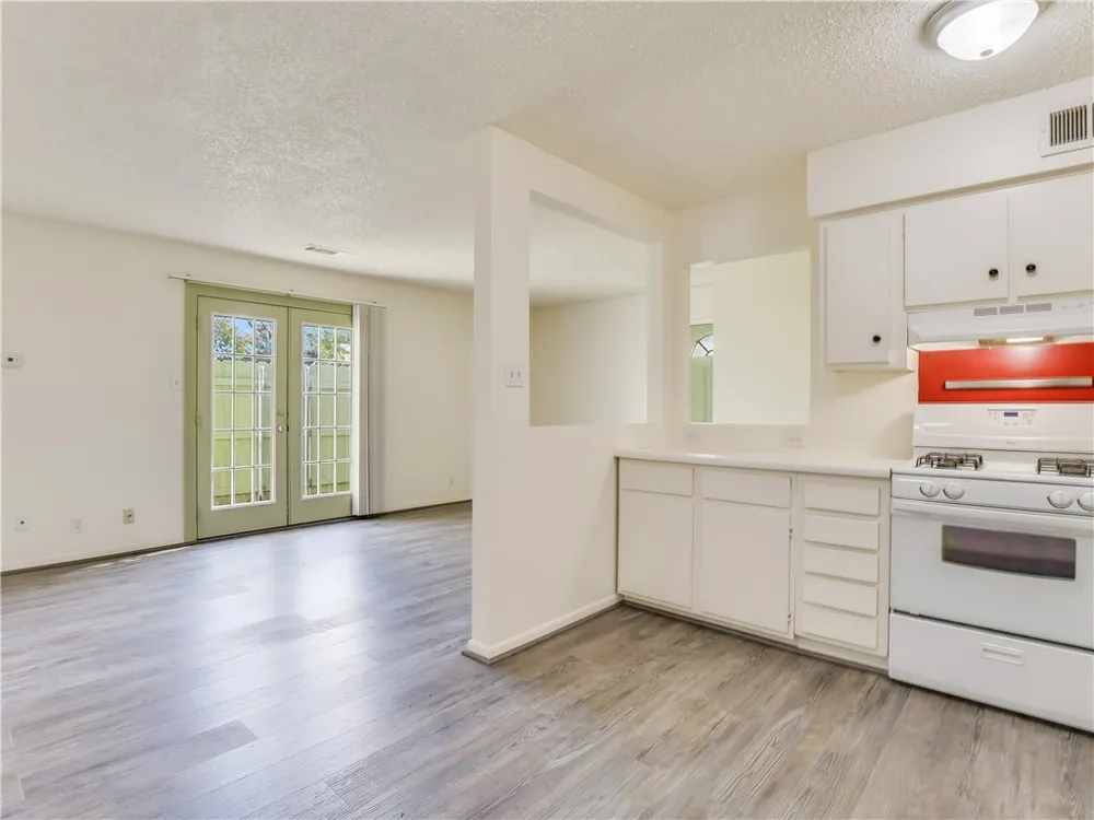 2804 Westhill Drive Austin, TX 78704
