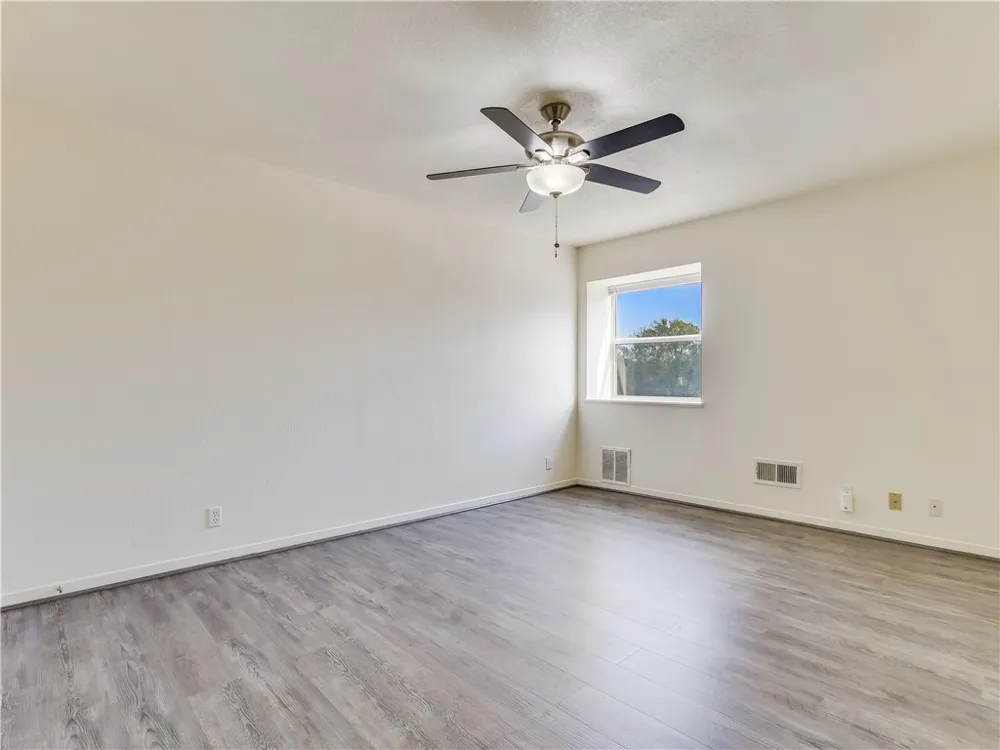 2804 Westhill Drive Austin, TX 78704