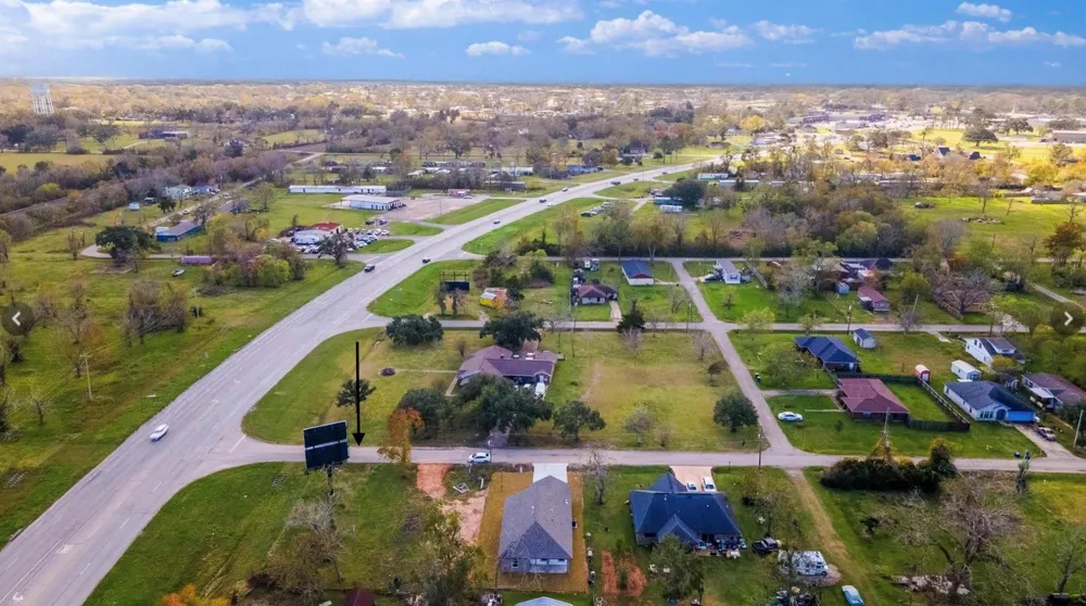 E Travis Street Brazoria, TX 77422