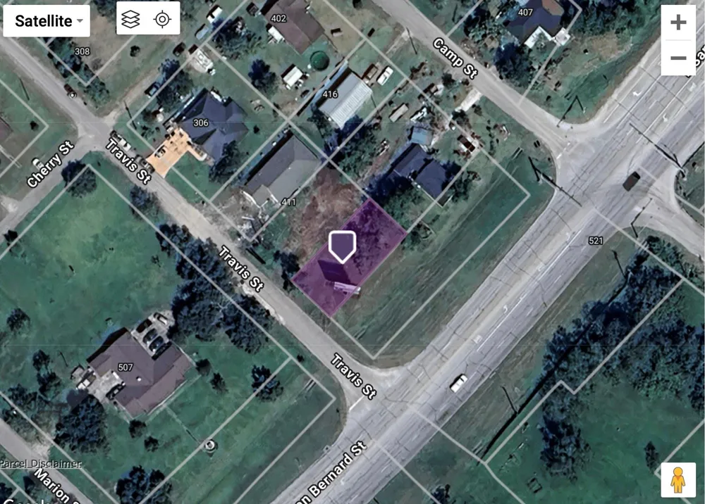 E Travis Street Brazoria, TX 77422